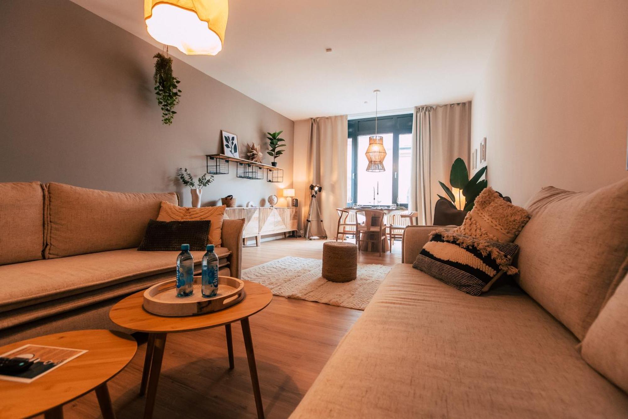 Luga Homes - Nikolaikirche Apartment